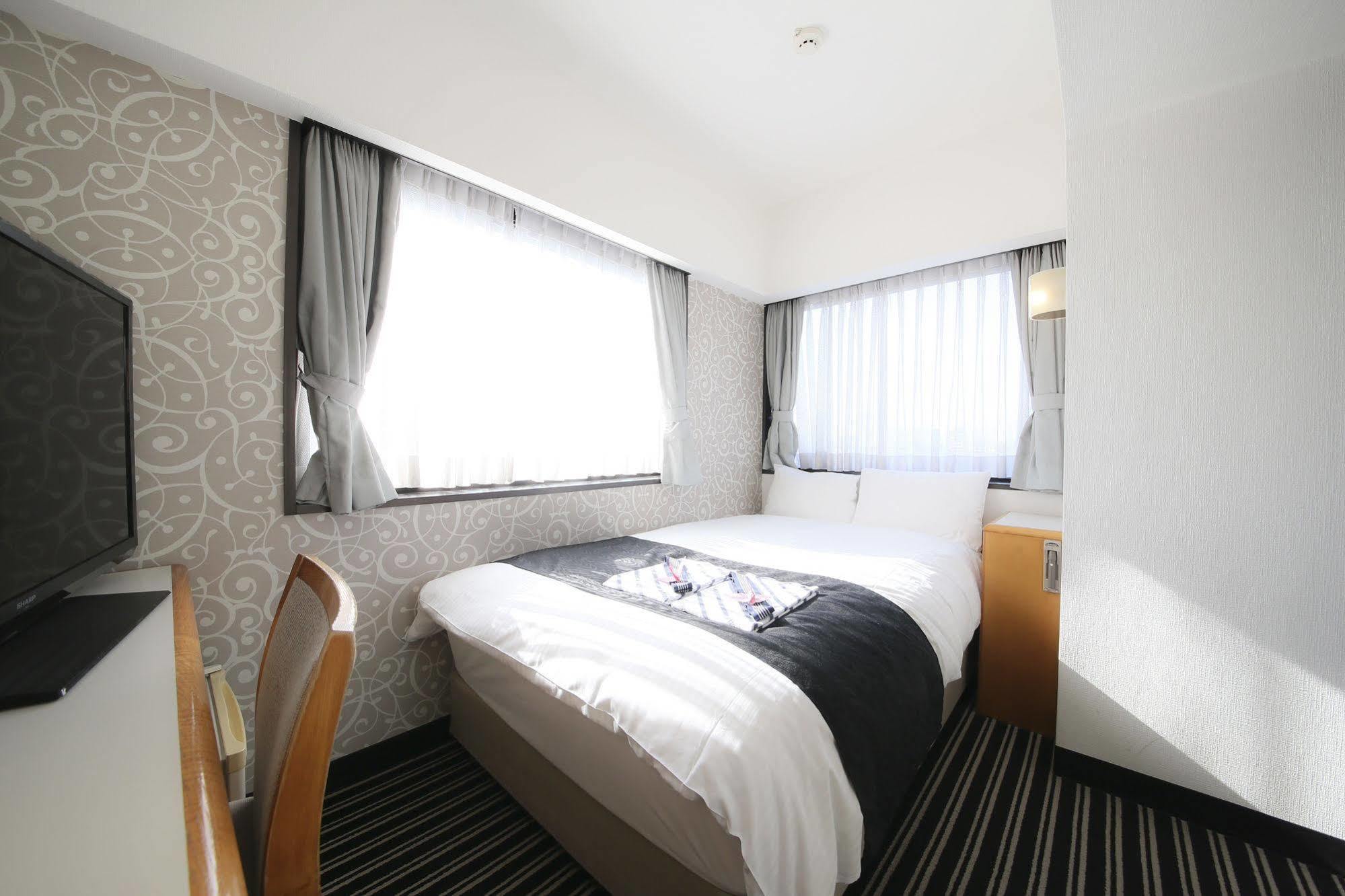 APA Hotel Tokyo Ojima Kültér fotó