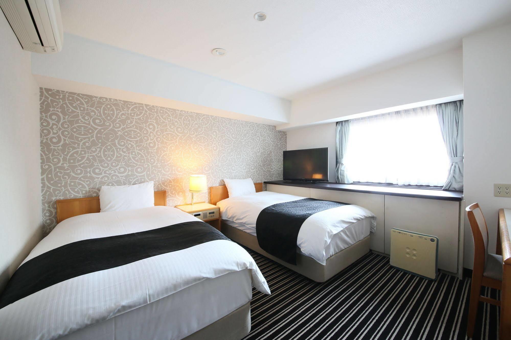 APA Hotel Tokyo Ojima Kültér fotó